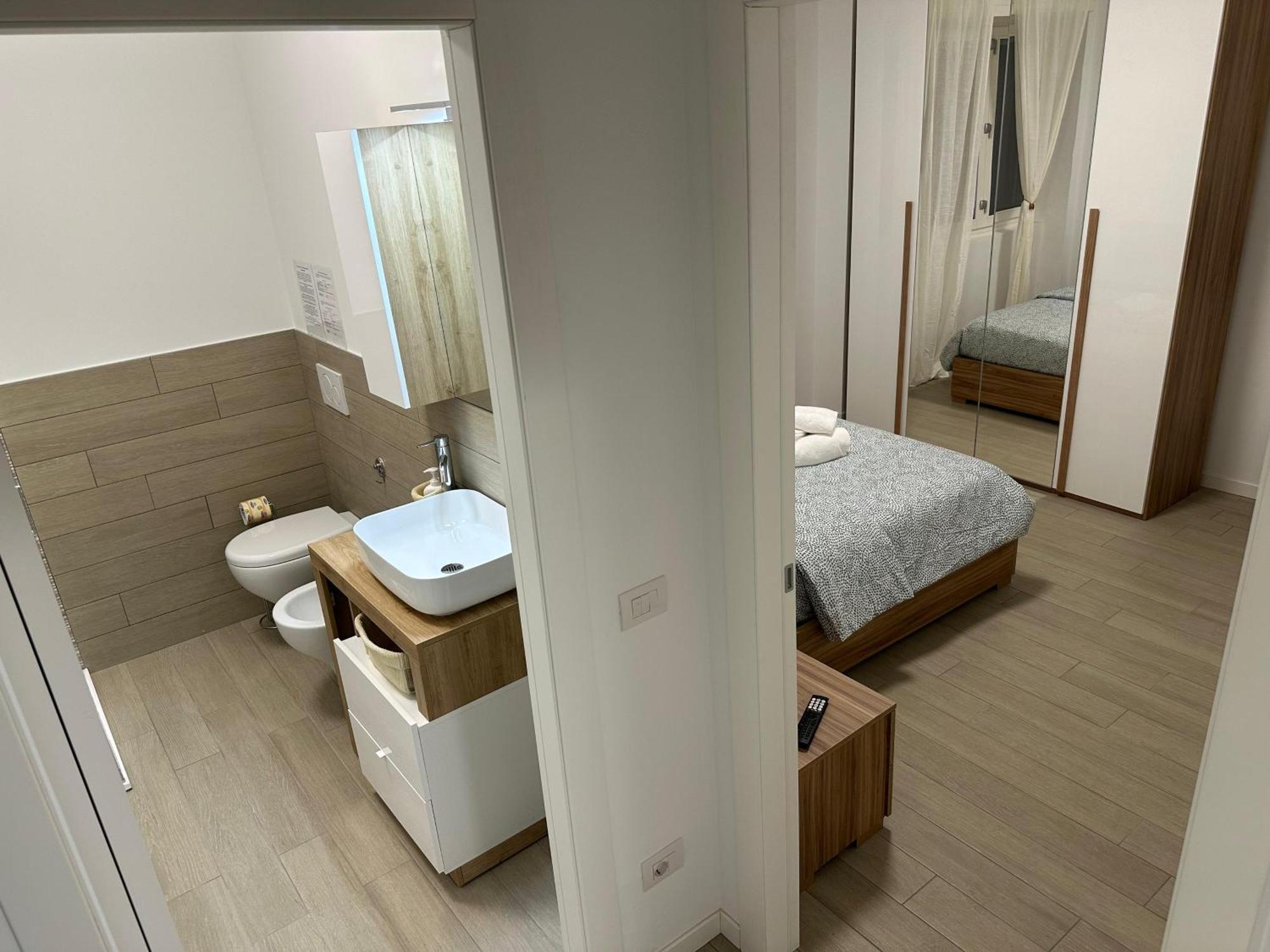 Casa Ideale Tim Appartmanti Moderni Vicina Al Centro Lecco Exteriér fotografie