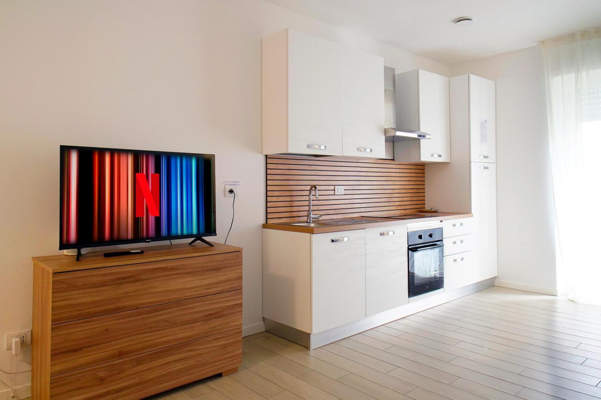 Casa Ideale Tim Appartmanti Moderni Vicina Al Centro Lecco Exteriér fotografie